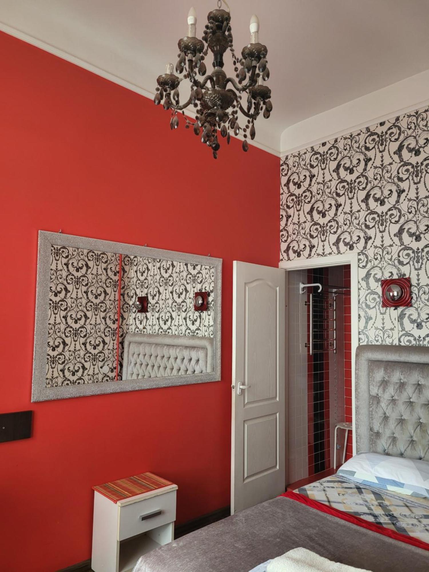 Apartment Near St. Elizabeth Church Lviv Exterior photo