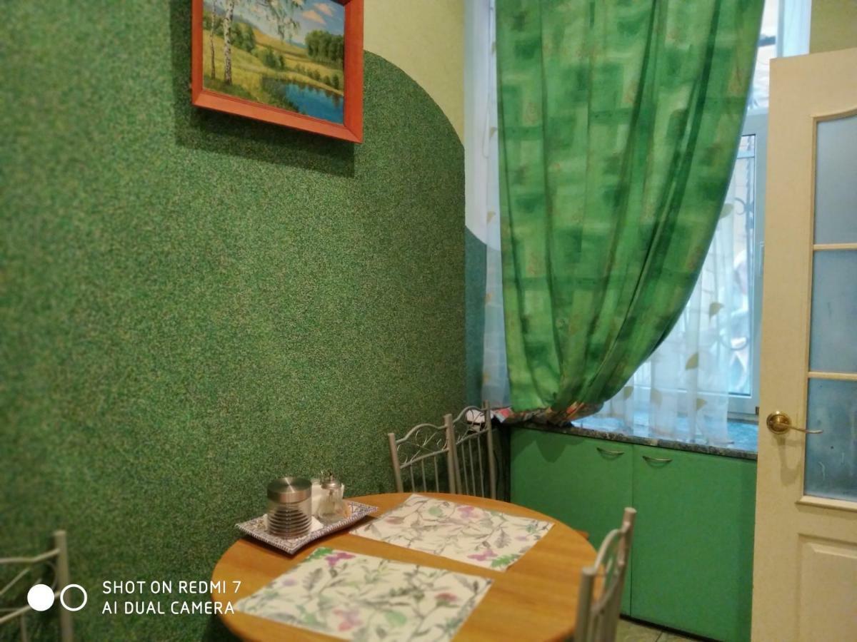 Apartment Near St. Elizabeth Church Lviv Exterior photo